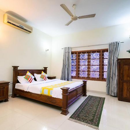 Oyo Home 63551 Pleasant Stay Near Fort Kochi Beach Esterno foto