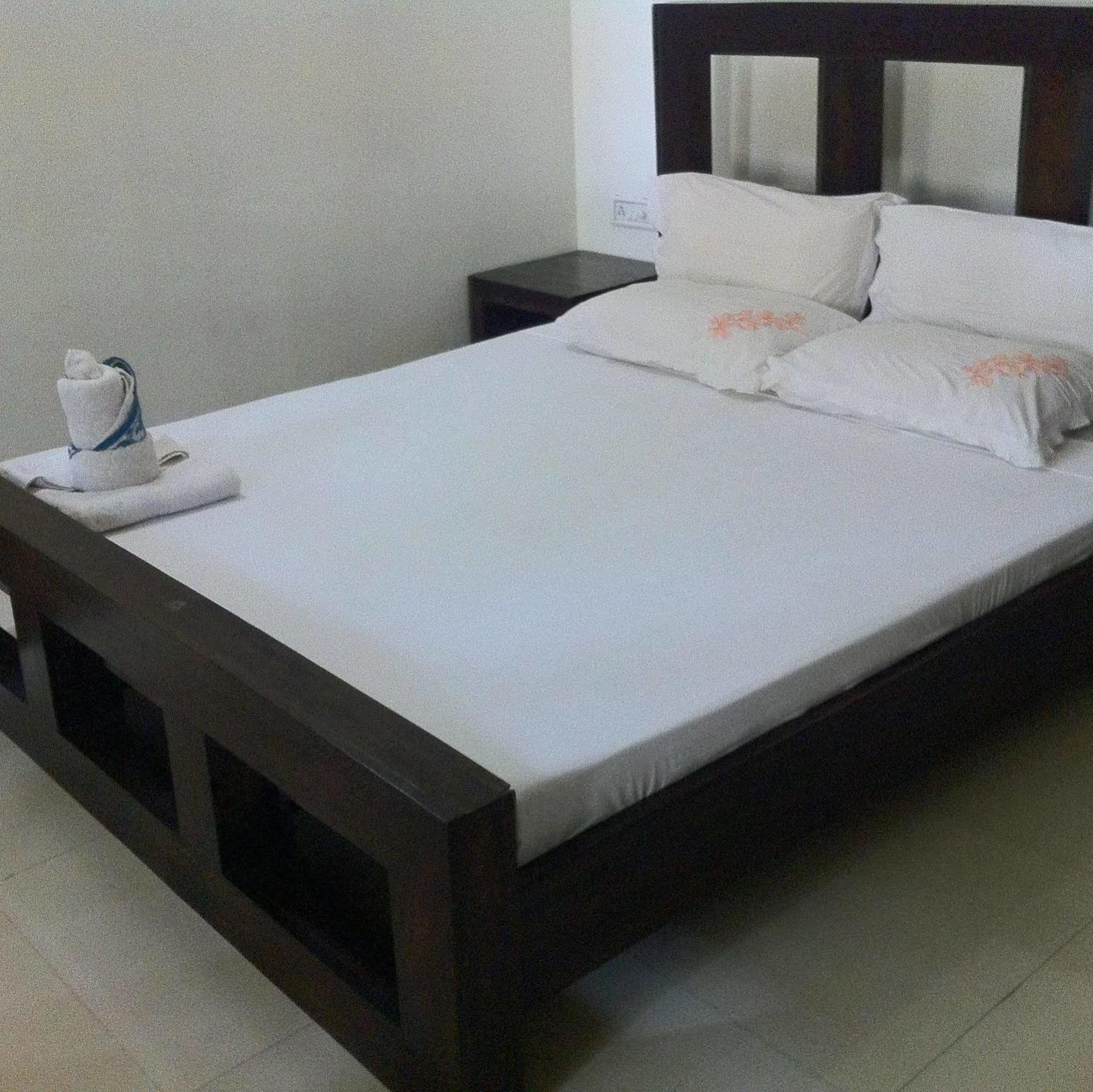 Oyo Home 63551 Pleasant Stay Near Fort Kochi Beach Esterno foto