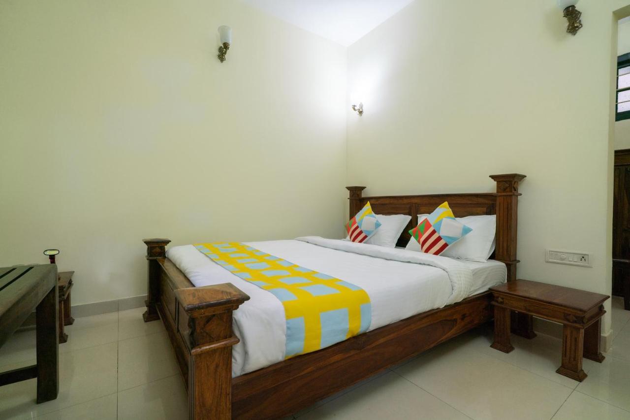 Oyo Home 63551 Pleasant Stay Near Fort Kochi Beach Esterno foto