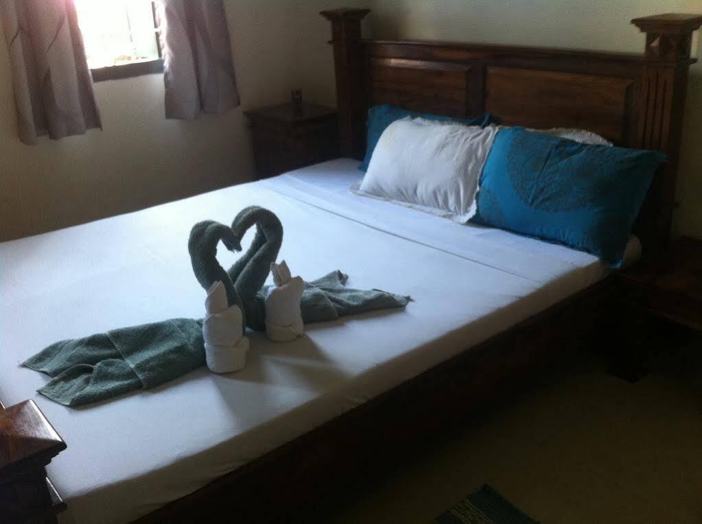 Oyo Home 63551 Pleasant Stay Near Fort Kochi Beach Esterno foto
