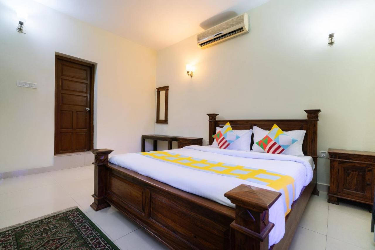 Oyo Home 63551 Pleasant Stay Near Fort Kochi Beach Esterno foto